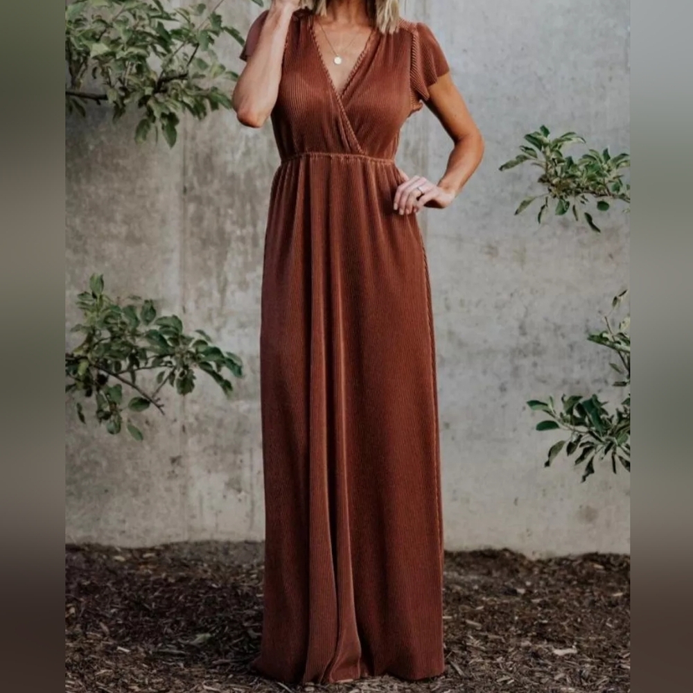 Baltic Born Athena Pleated Maxi Dress Size Medium